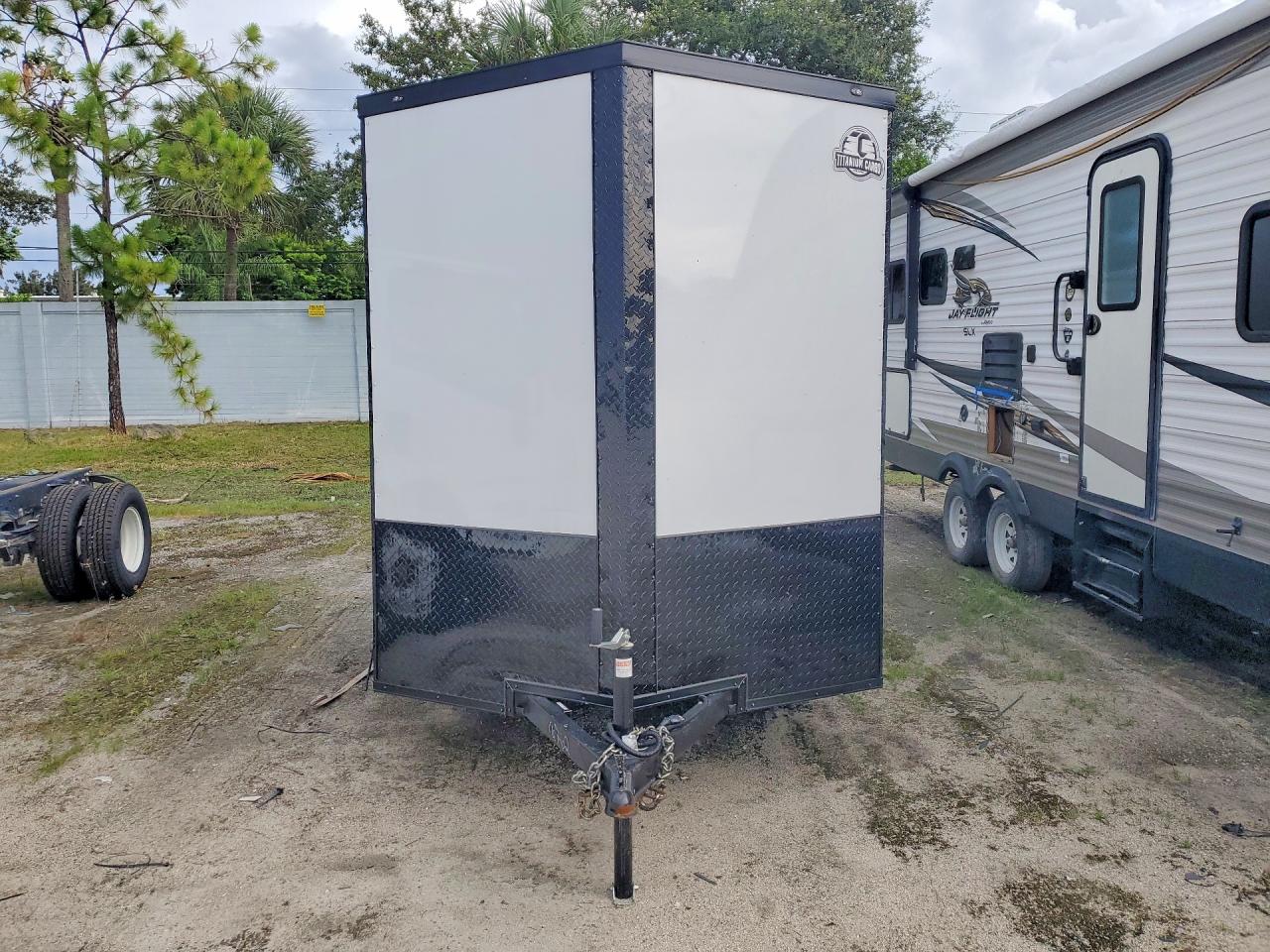 2026 Titanium cargo Trailers VIN 7PLBE1013TM016762 COPART salvage auction — Minor Dent/Scratches, TN - CERTIFICATE OF TITLE (P), sold $525 on 2026-09-15 (photo 5)