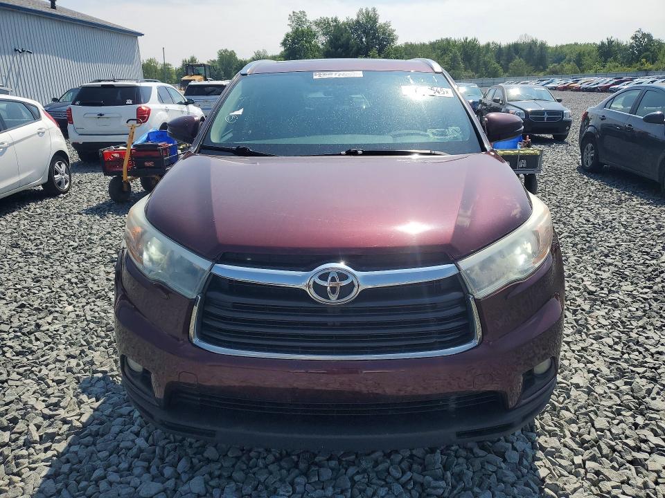 2015 Toyota Highlander VIN 5TDJKRFH5FS172658 COPART salvage auction — MINOR DENT/SCRATCHES, Oh - Certificate Of Title (P), sold $8,600 on 2026-07-30 (photo 5)