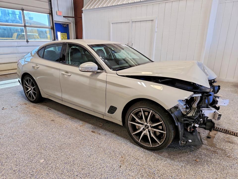 2026 Genesis G70 VIN KMTG64SC5TU172423 COPART salvage auction — FRONT END, Fl - Cert Of Title Slvg Rebuildable, sold $7,000 on 2026-08-03 (photo 4)