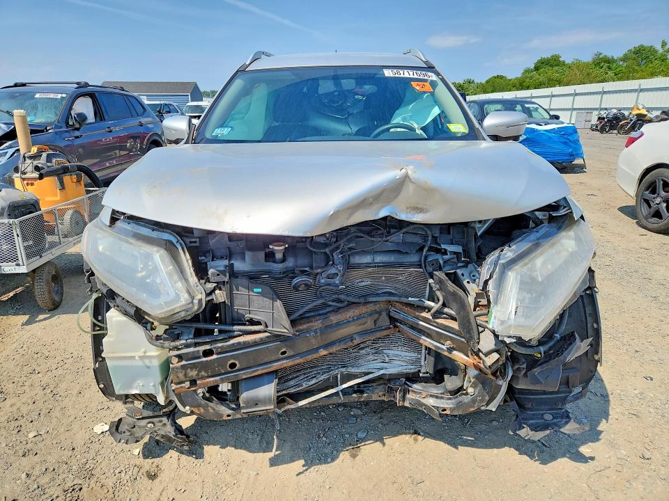 2015 Nissan Rogue VIN KNMAT2MV9FP515284 COPART salvage auction — FRONT END, Ma - Cert Of Title-Reconstrctd Coll, sold $125 on 2026-07-29 (photo 5)