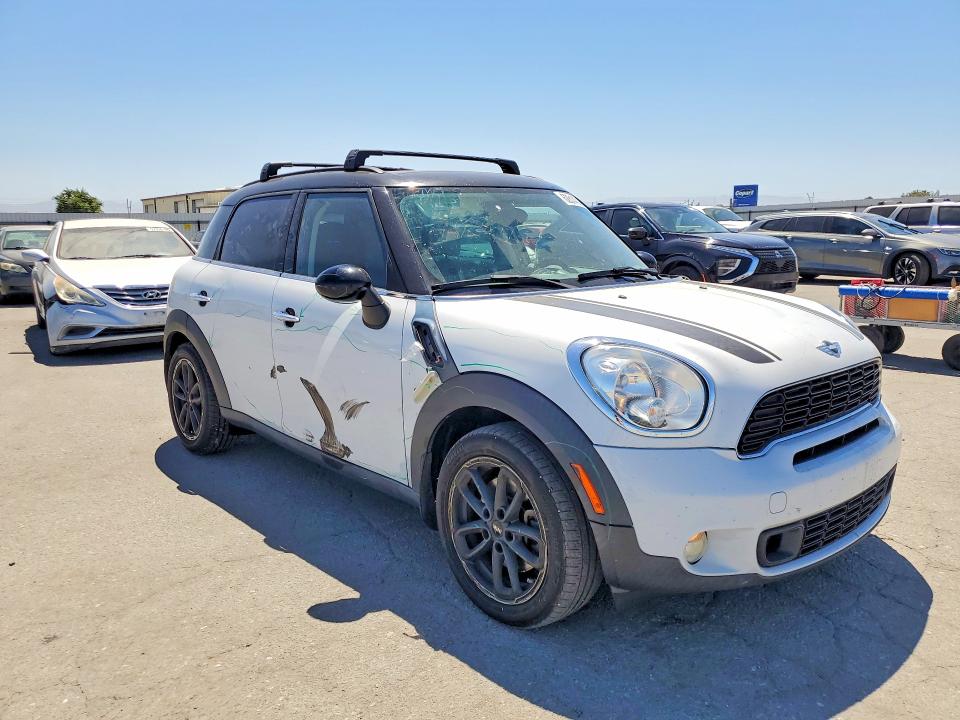 2014 Mini Cooper VIN WMWZC3C55EWT00030 COPART salvage auction — SIDE, Ca - Salvage Certificate, sold $1,750 on 2026-08-21 (photo 4)