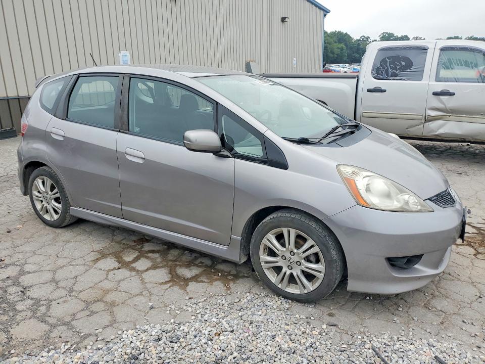 2010 Honda Fit VIN JHMGE8H48AS015386 COPART salvage auction — SIDE, PA - CERTIFICATE OF SALVAGE, sold $1,750 on 2026-07-20 (photo 4)