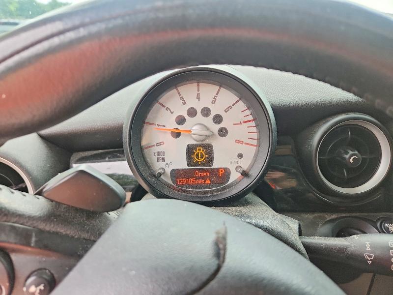 2013 Mini Cooper VIN WMWSU3C58DT549498 COPART salvage auction — FRONT END, Nc - Salvage Certificate Of Title, sold $450 on 2026-08-14 (photo 9)