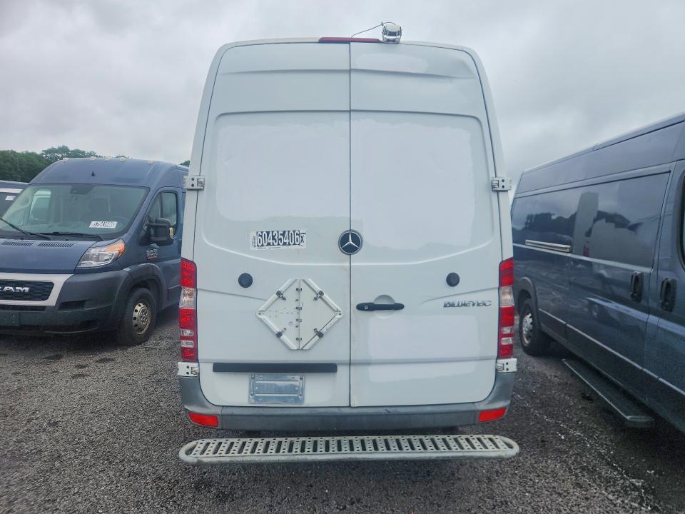 2012 Mercedes-benz Sprinter VIN WD3PE8CB1C5699975 COPART salvage auction — MECHANICAL, MA - CERTIFICATE OF TITLE, sold $125 on 2026-08-04 (photo 6)