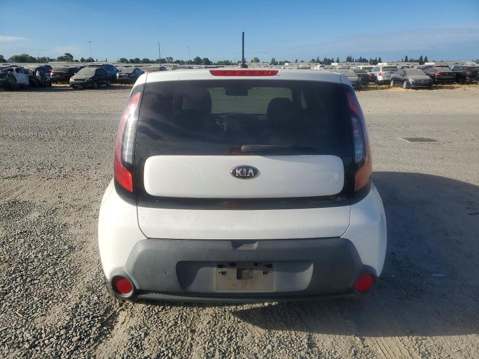 2016 Kia Soul VIN KNDJN2A26G7341602 COPART salvage auction — NORMAL WEAR, CA - DIS/DLR/EXP ONLY CLEAN TITLE, sold $725 on 2026-07-23 (photo 6)