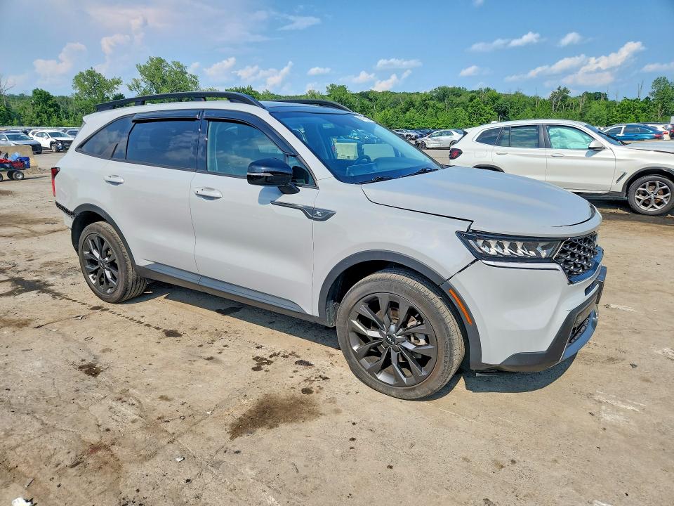 2022 Kia Sorento VIN 5XYRHDLF2NG109441 COPART salvage auction — REAR END, Ny - Mv-907A Salvage Certificate, sold $11,100 on 2026-07-07 (photo 4)