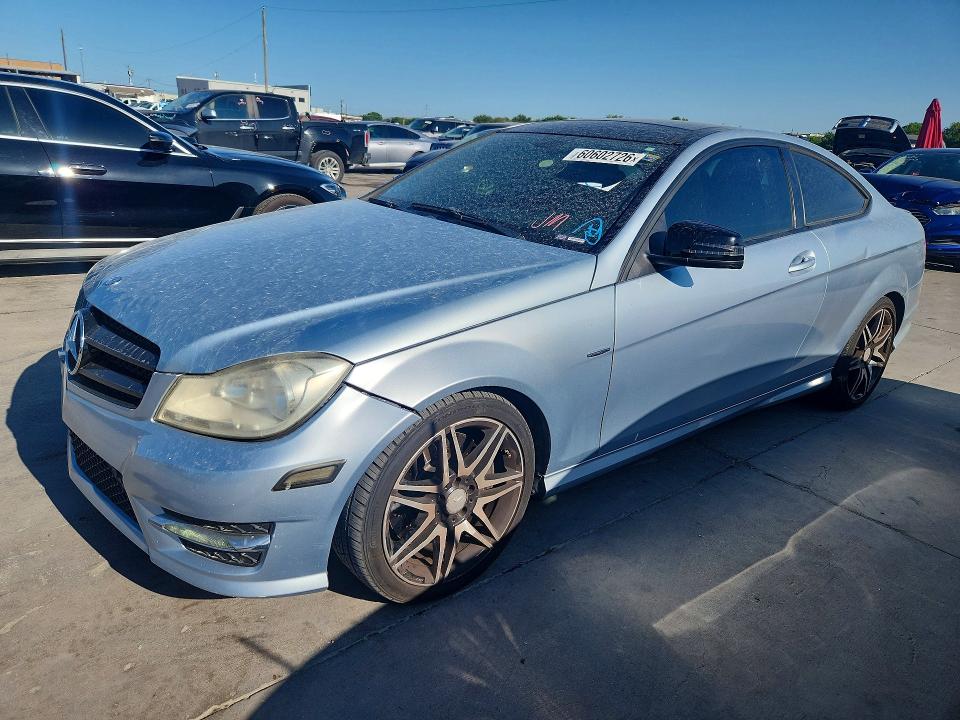2013 Mercedes-benz C-klasse VIN WDDGJ4HB9DG030562 COPART salvage auction — NORMAL WEAR, Tx - Cert Of Title-Rebuilt Salvage, sold $200 on 2026-07-30 (photo 1)