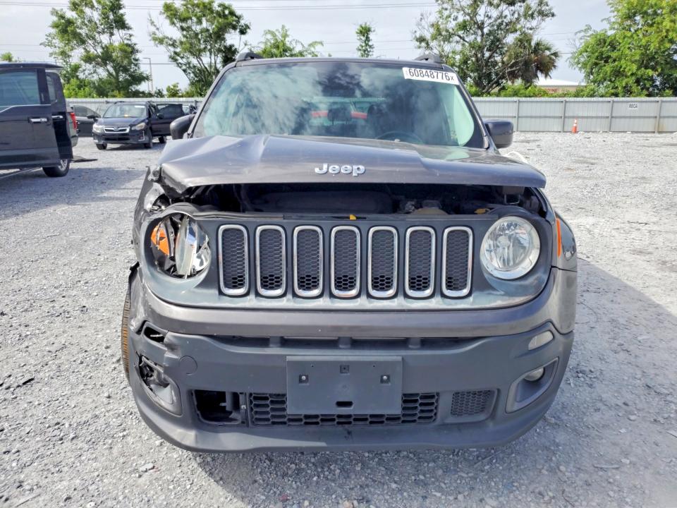 2017 Jeep Renegade VIN ZACCJABB6HPF31742 COPART salvage auction — FRONT END, Salvage Title, sold $15 on 2026-07-24 (photo 5)