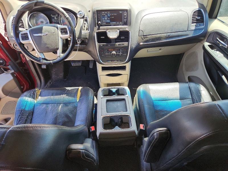 2015 Chrysler Voyager VIN 2C4RC1CG4FR588691 COPART salvage auction — SIDE, Nv - Salvage Title, sold $725 on 2026-08-20 (photo 8)