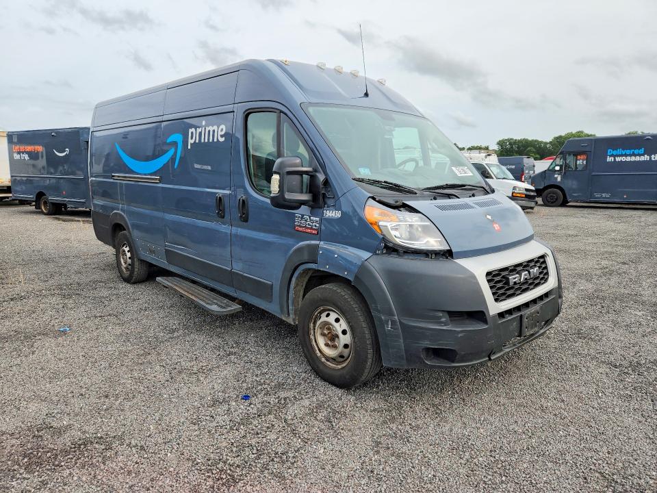 2020 Ram Promaster city VIN 3C6URVJG4LE144976 COPART salvage auction — MINOR DENT/SCRATCHES, MA - CERTIFICATE OF TITLE, sold $4,600 on 2026-08-20 (photo 4)