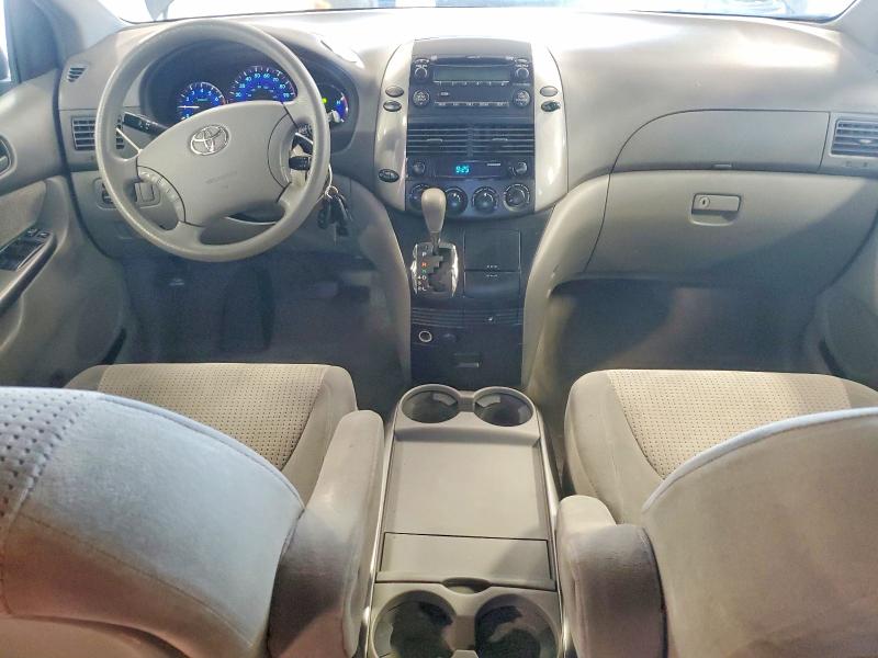 2007 Toyota Sienna VIN 5TDZK23CX7S069191 COPART salvage auction — REAR END, MN - CERTIFICATE OF TITLE, sold $575 on 2026-07-09 (photo 8)