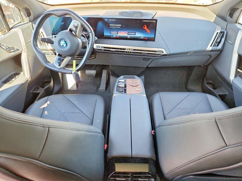 2023 BMW Ix VIN WB523CF0XPCL26319 COPART salvage auction — UNDERCARRIAGE, Ca - Salvage Certificate, sold $17,400 on 2026-08-28 (photo 8)
