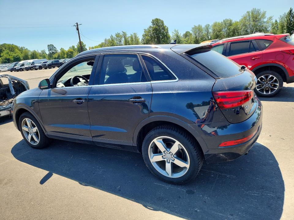 2015 Audi Q3 VIN WA1EFCFS2FR005049 COPART salvage auction — MECHANICAL, OR - NON PUBLIC CLEAN TITLE, sold $4,000 on 2026-07-15 (photo 2)