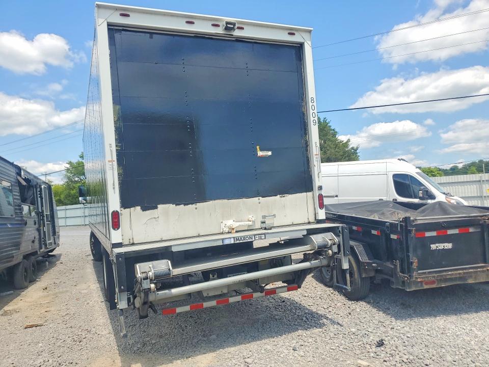 2018 Isuzu FTR VIN 54DK6S16XJSG01698 COPART salvage auction — MINOR DENT/SCRATCHES, PA - CERT OF TITLE, sold $21,000 on 2026-08-04 (photo 6)