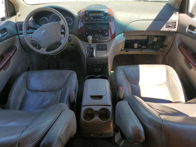 2005 Toyota Sienna VIN 5TDZA22C65S365469 COPART salvage auction — MINOR DENT/SCRATCHES, CA - DIS/DLR/EXP ONLY CLEAN TITLE, sold $600 on 2026-07-09 (photo 8)