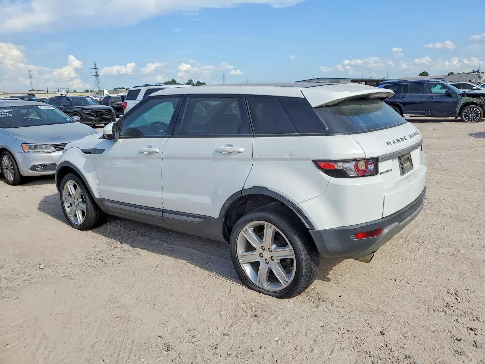 2014 Land rover RANGE ROVER VIN SALVP2BG2EH895368 COPART salvage auction — MINOR DENT/SCRATCHES, Tx - Certificate Of Title, sold $1,300 on 2026-07-24 (photo 2)