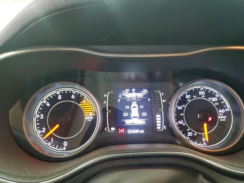 2019 Jeep Cherokee VIN 1C4PJMCX5KD281431 COPART salvage auction — FRONT END, Nc - Salvage Certificate Of Title, sold $650 on 2026-08-12 (photo 9)