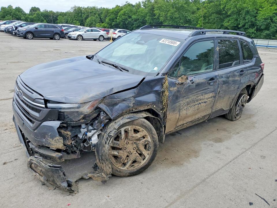 2025 Subaru Forester VIN JF2SLSRD5SH421543 — COPART salvage auction photo