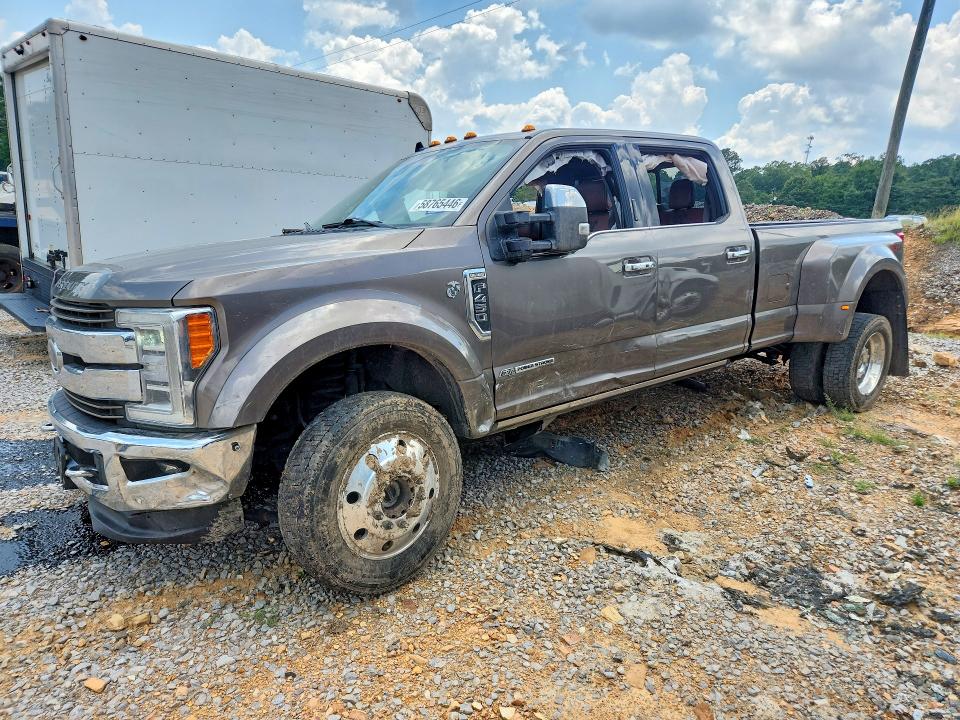 2019 Ford F450 VIN 1FT8W4DT5KEF75293 — COPART salvage auction photo