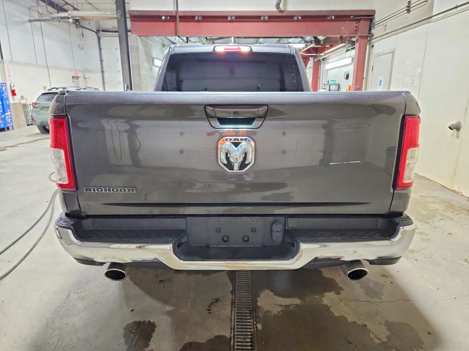 2022 Ram 1500 VIN 1C6RREBT9NN143581 COPART salvage auction — MINOR DENT/SCRATCHES, Tn - Certificate Of Title (P), sold $16,300 on 2026-08-04 (photo 6)