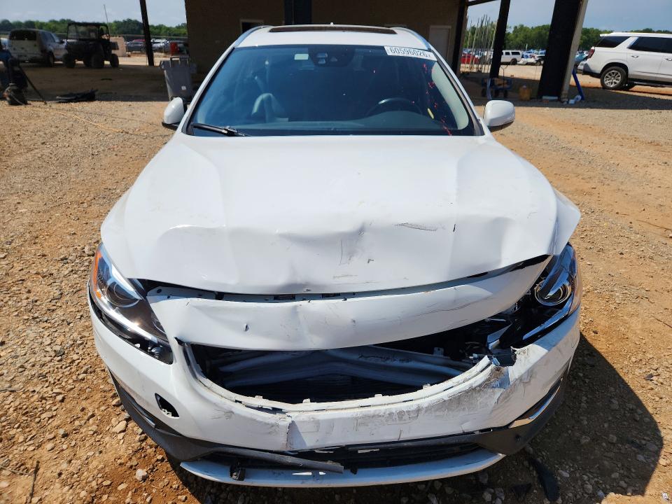 2016 Volvo V60 VIN YV140MEM7G1293415 COPART salvage auction — FRONT END, Al - Cert Of Title-Salvage Title, sold $600 on 2026-08-05 (photo 5)