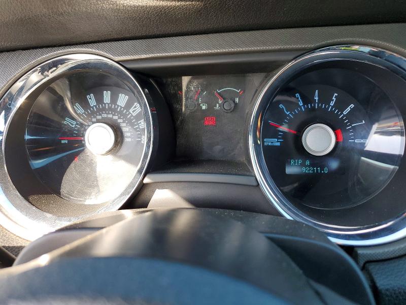2011 Ford Mustang VIN 1ZVBP8CF2B5169572 COPART salvage auction — MINOR DENT/SCRATCHES, Ca - Dis/Dlr/Exp Only Lien Papers, sold $10,000 on 2026-07-24 (photo 9)