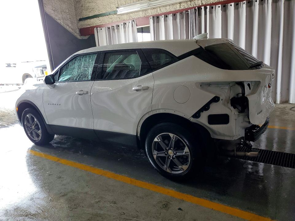 2025 Chevrolet Blazer VIN 3GNKBCR43SS263709 COPART salvage auction — REAR END, Il - Certificate Of Title, sold $7,500 on 2026-07-27 (photo 2)