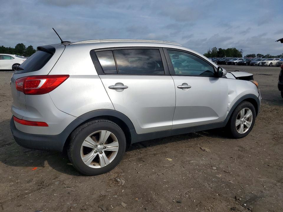 2012 Kia Sportage VIN KNDPB3A22C7322175 COPART salvage auction — FRONT END, VA - CERT OF TITLE - SALVAGE, sold $250 on 2026-07-29 (photo 3)