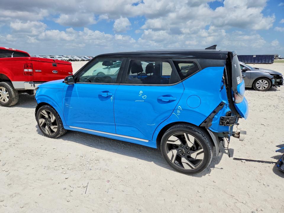 2023 Kia Soul VIN KNDJ53AUXP7211121 COPART salvage auction — REAR END, Tx - Salvage Vehicle Title, sold $1,700 on 2026-07-23 (photo 2)