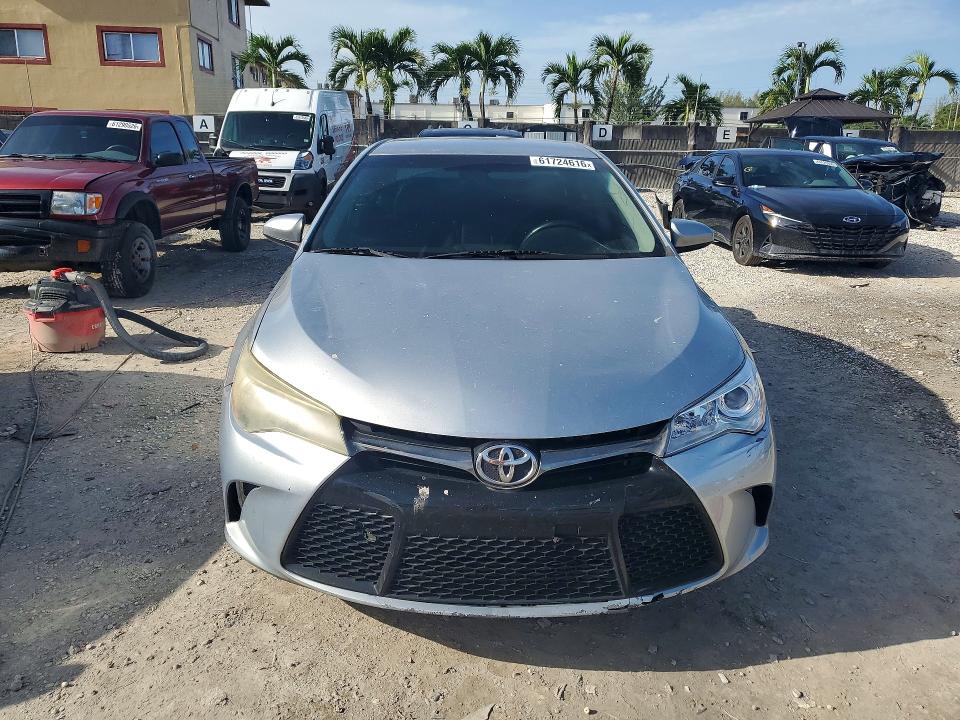 2015 Toyota Camry VIN 4T1BF1FK0FU897436 COPART salvage auction — REAR END, Fl - Certificate Of Title, sold $2,100 on 2026-08-27 (photo 5)