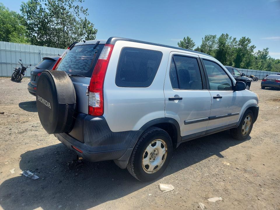 2005 Honda Cr-v VIN SHSRD785X5U325762 COPART salvage auction — FRONT END, MA - CERT OF TITLE-RECONSTRCTD COLL, sold $475 on 2026-07-22 (photo 3)