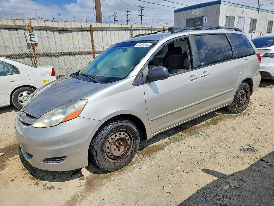 2008 Toyota Sienna VIN 5TDZK23C88S200457 COPART salvage auction — REAR END, Or - Dis/Dlr/Exp Only Clean Title (P), sold $575 on 2026-07-27 (photo 1)
