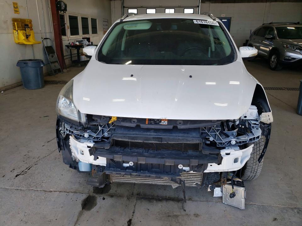 2014 Ford Escape VIN 1FMCU9J9XEUE53069 COPART salvage auction — FRONT END, Mn - Cert Of Title-Prior Salvage, sold $525 on 2026-07-28 (photo 5)