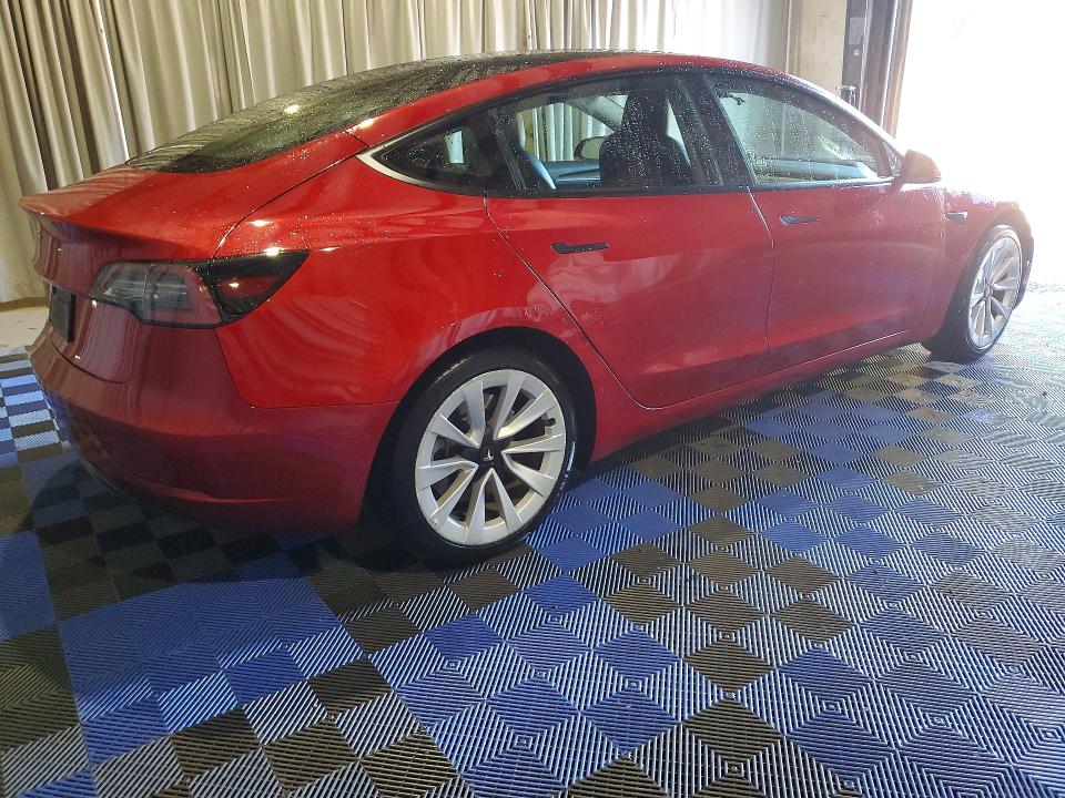 2022 Tesla Model 3 VIN 5YJ3E1EA7NF372580 COPART salvage auction — REAR END, WA - VEHICLE CERT OF OWNERSHIP-TITL, sold $6,300 on 2026-07-20 (photo 3)