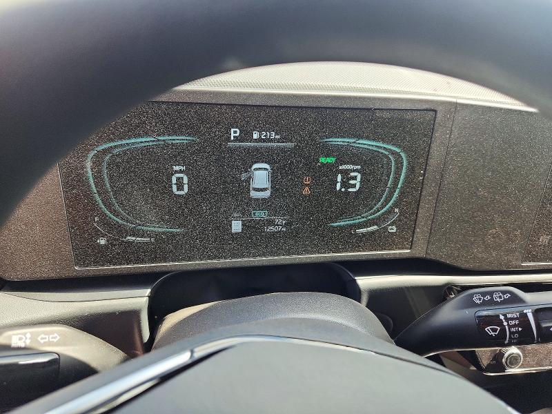 2026 Kia Niro VIN KNDCP3LE5T5332430 COPART salvage auction — MECHANICAL, TX - CERTIFICATE OF TITLE, sold $13,200 on 2026-07-27 (photo 9)
