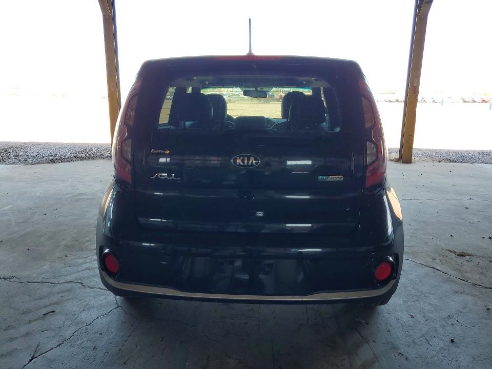 2016 Kia Soul VIN KNDJX3AE7G7017150 COPART salvage auction — NORMAL WEAR, Az - Certificate Of Title, sold $175 on 2026-07-29 (photo 6)