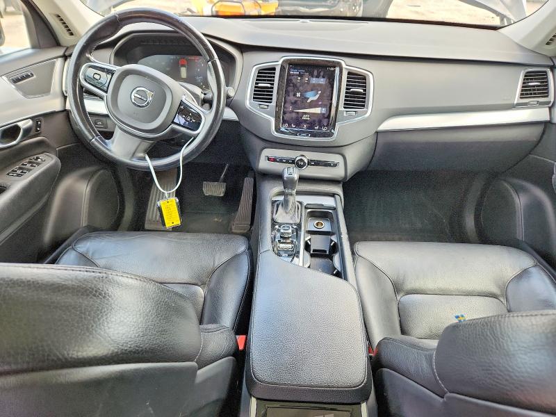 2017 Volvo Xc90 VIN YV4A22PK6H1149274 COPART salvage auction — REAR END, FL - CERT OF TITLE SLVG REBUILDABLE, sold $6,700 on 2026-08-14 (photo 8)
