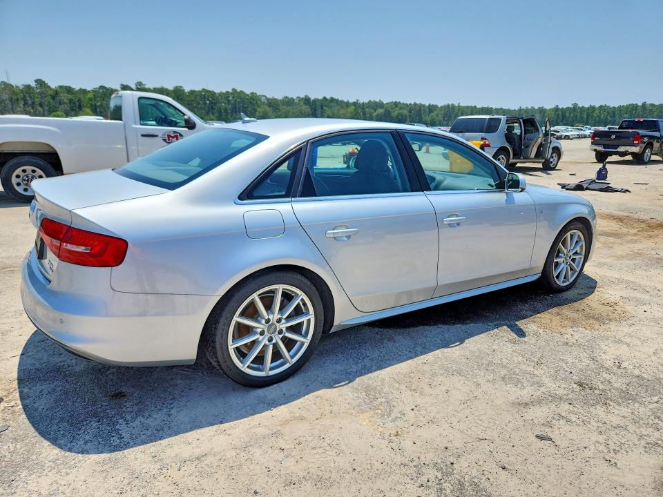 2014 Audi A4 VIN WAUFFAFL3EN014319 COPART salvage auction — WATER/FLOOD, Sc - Cert Of Title-Salvage Water, sold $500 on 2026-08-19 (photo 3)