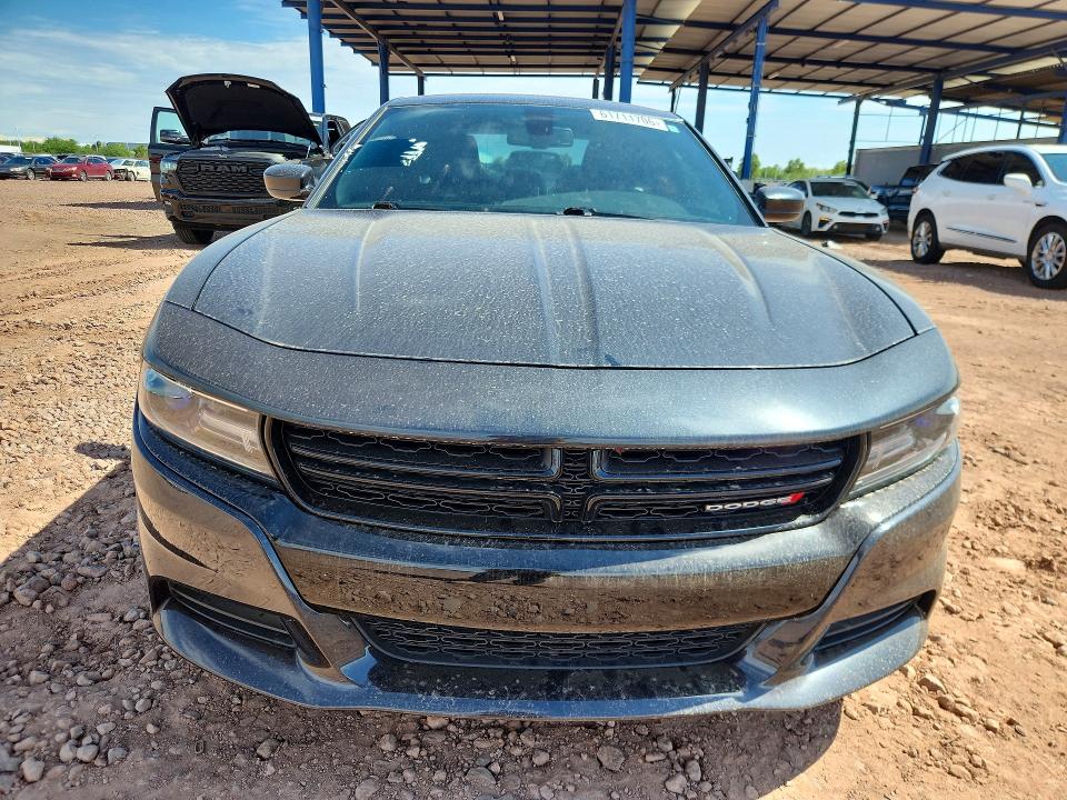 2017 Dodge Charger VIN 2C3CDXHG1HH551836 COPART salvage auction — MINOR DENT/SCRATCHES, Az - Cert Of Title - Salvage, sold $2,600 on 2026-07-30 (photo 5)