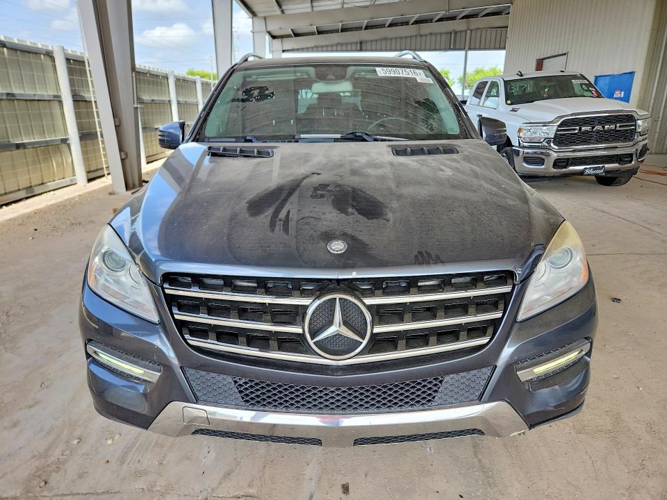 2012 Mercedes-benz M-klasse VIN 4JGDA5HB6CA068783 COPART salvage auction — MINOR DENT/SCRATCHES, Fl - Certificate Of Title (P), sold $925 on 2026-07-18 (photo 5)