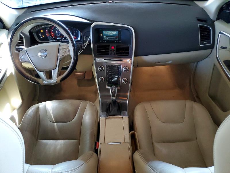 2015 Volvo Xc60 VIN YV440MDKXF2758975 COPART salvage auction — REAR END, Az - Cert Of Title - Salvage, sold $900 on 2026-08-26 (photo 8)