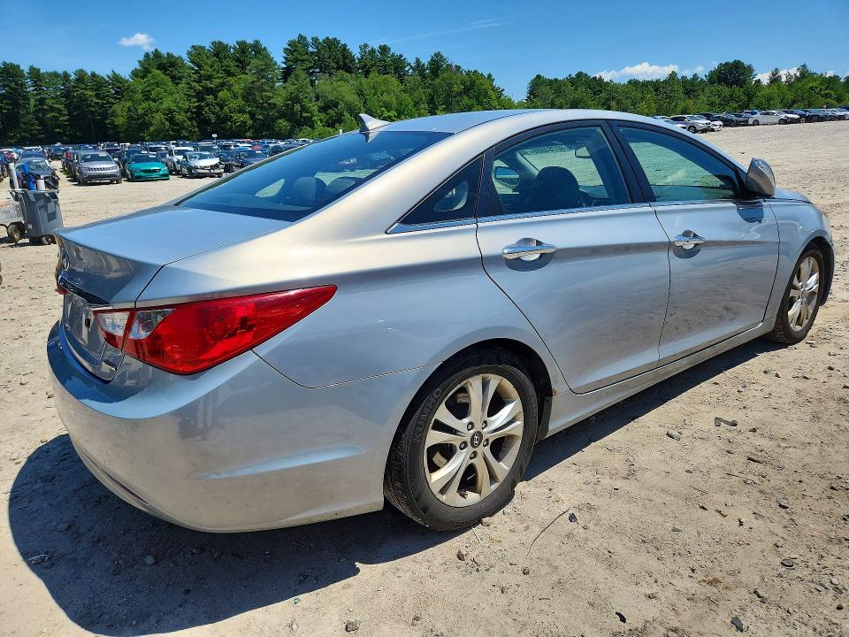 2011 Hyundai Sonata VIN 5NPEC4AC6BH013905 COPART salvage auction — FRONT END, Ma - Certificate Of Title, sold $825 on 2026-07-18 (photo 3)