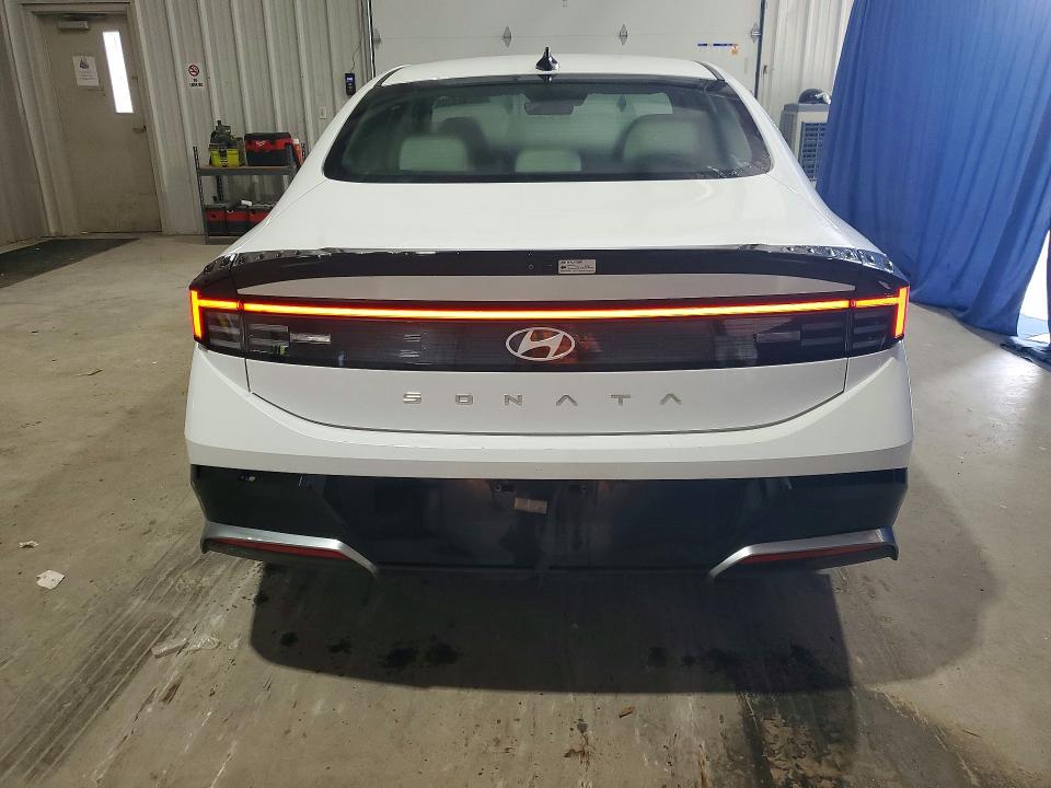 2025 Hyundai Sonata VIN KMHL64JA1SA489382 COPART salvage auction — FRONT END, FL - CERT OF TITLE SLVG REBUILDABLE, sold $8,700 on 2026-07-20 (photo 6)