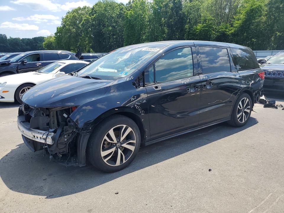 2018 Honda Odyssey VIN 5FNRL6H9XJB104924 — COPART salvage auction photo