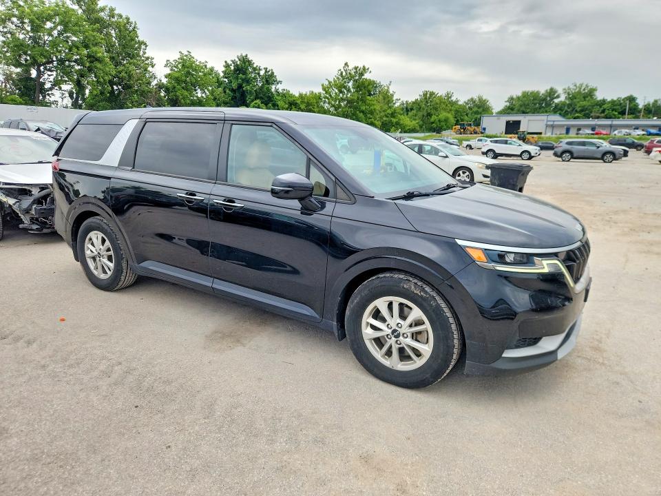 2023 Kia Carnival VIN KNDNB4H30P6234751 COPART salvage auction — REAR END, Id - Salvage Certificate Of Title, sold $175 on 2026-07-24 (photo 4)