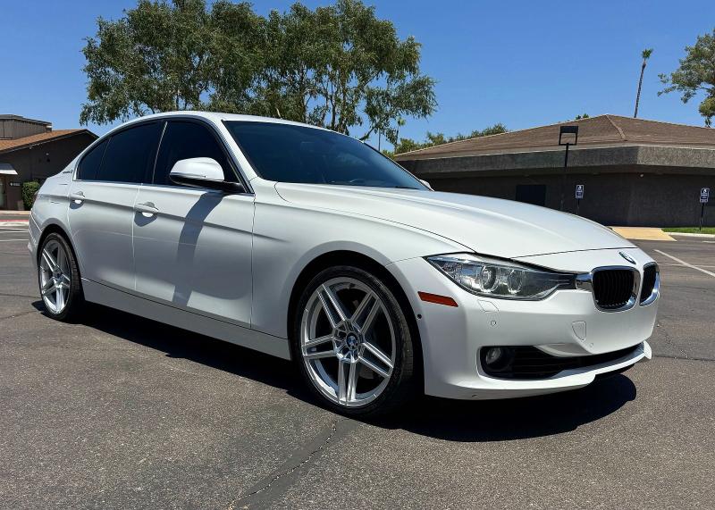 2013 BMW 1er VIN WBA3F9C57DF484398 COPART salvage auction — NORMAL WEAR, Mt - Manufacturer's Buy Back (P), sold $5,200 on 2026-07-29 (photo 1)