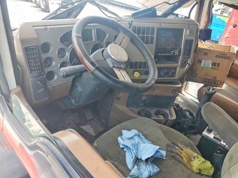 2007 Mack 700 ctp700 VIN 1M2AT04C37M003554 COPART salvage auction — ROLLOVER, TN - SALVAGE CERTIFICATE, sold $9,900 on 2026-09-17 (photo 8)