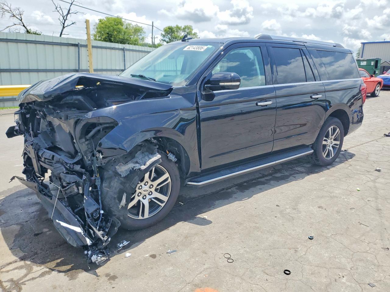2023 Ford Expedition VIN 1FMJK1K82PEA40449 — COPART salvage auction photo