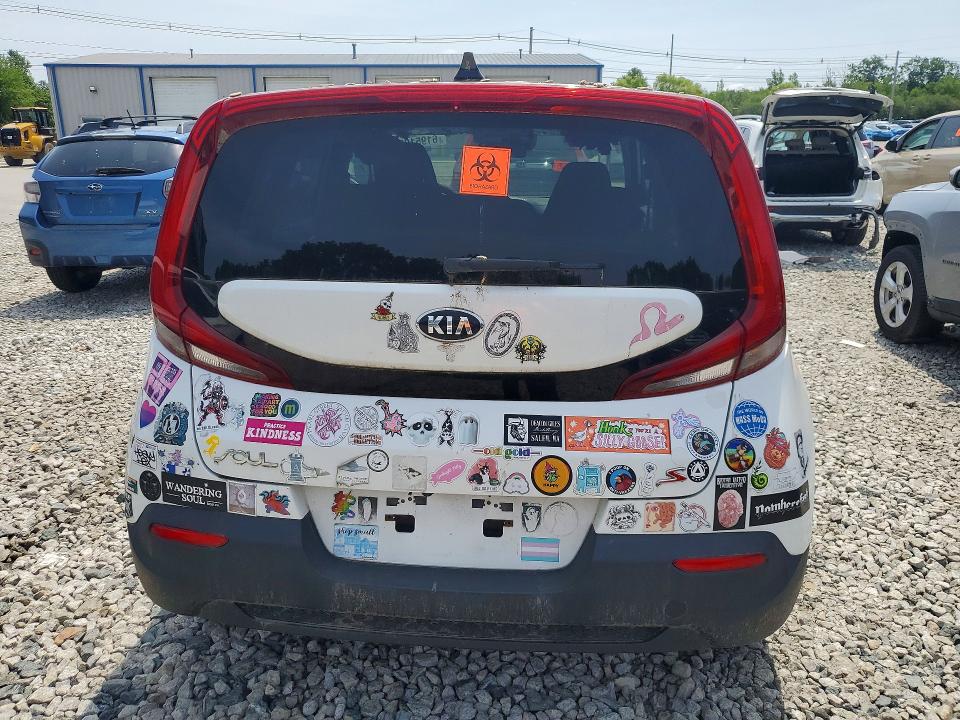 2020 Kia Soul VIN KNDJ23AU0L7020990 COPART salvage auction — MINOR DENT/SCRATCHES, Ma - Certificate Of Title, sold $275 on 2026-07-30 (photo 6)