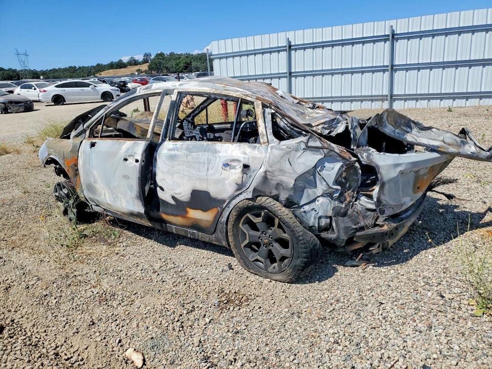 2014 Subaru Xv VIN JF2GPAKC5E8342867 COPART salvage auction — BURN, Ca - Non-Repairable Vehicle Cert, sold $50 on 2026-07-17 (photo 2)